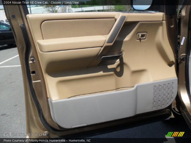 Door Panel of 2004 Titan XE Crew Cab