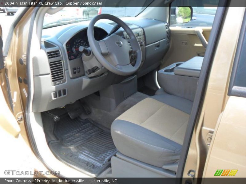  2004 Titan XE Crew Cab Sand/Steel Interior