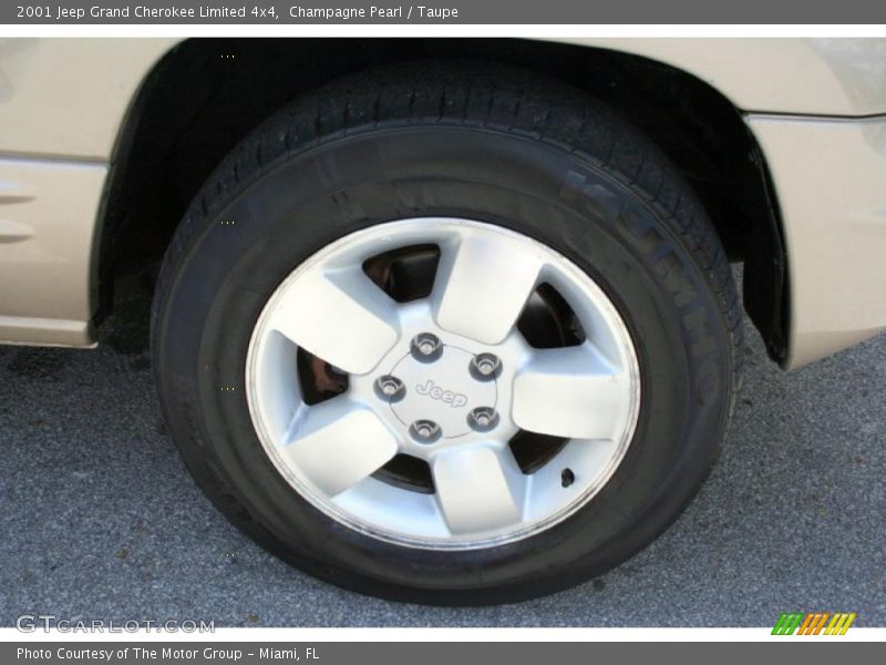 Champagne Pearl / Taupe 2001 Jeep Grand Cherokee Limited 4x4