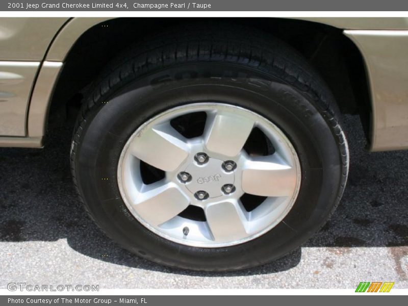 Champagne Pearl / Taupe 2001 Jeep Grand Cherokee Limited 4x4