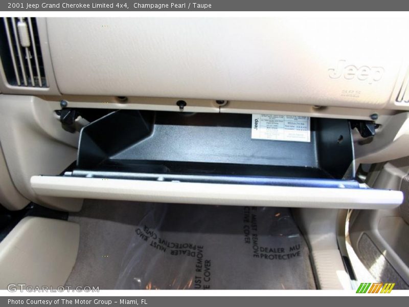 Champagne Pearl / Taupe 2001 Jeep Grand Cherokee Limited 4x4