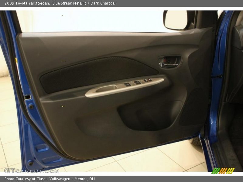 Blue Streak Metallic / Dark Charcoal 2009 Toyota Yaris Sedan