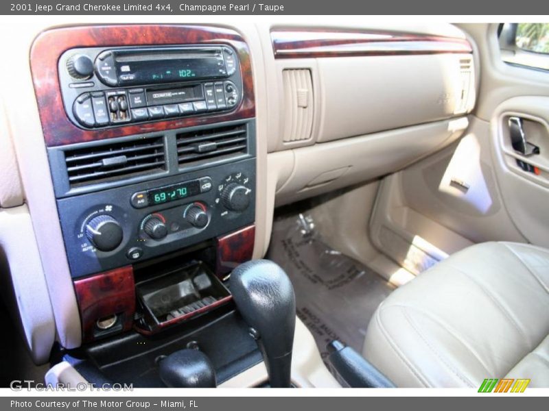 Champagne Pearl / Taupe 2001 Jeep Grand Cherokee Limited 4x4