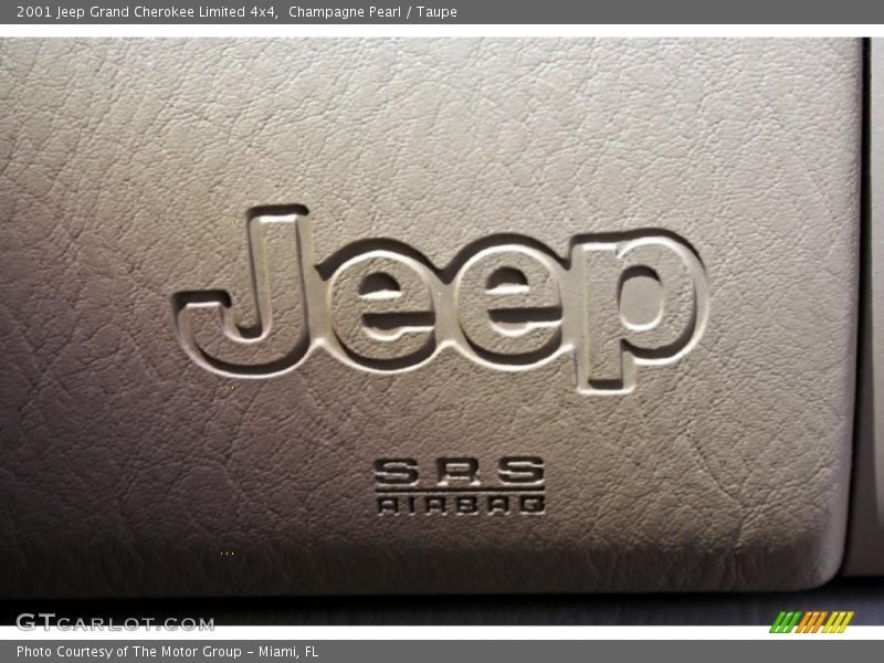 Champagne Pearl / Taupe 2001 Jeep Grand Cherokee Limited 4x4