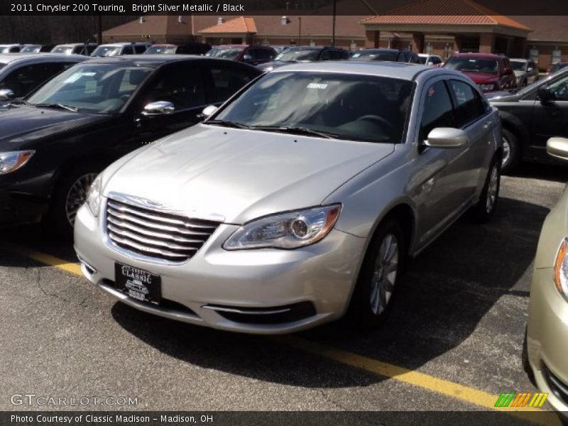 Front 3/4 View of 2011 200 Touring