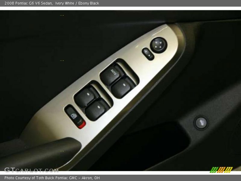 Ivory White / Ebony Black 2008 Pontiac G6 V6 Sedan