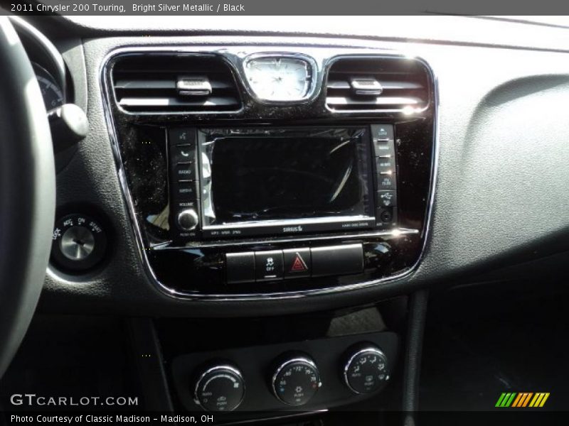 Bright Silver Metallic / Black 2011 Chrysler 200 Touring