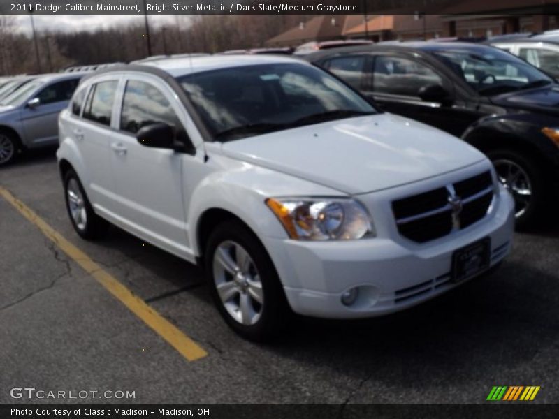 Bright Silver Metallic / Dark Slate/Medium Graystone 2011 Dodge Caliber Mainstreet