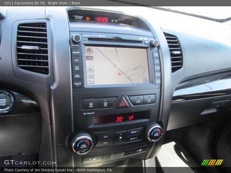 Bright Silver / Black 2011 Kia Sorento EX V6