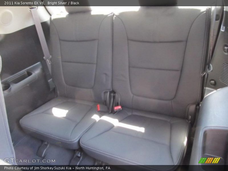 Bright Silver / Black 2011 Kia Sorento EX V6