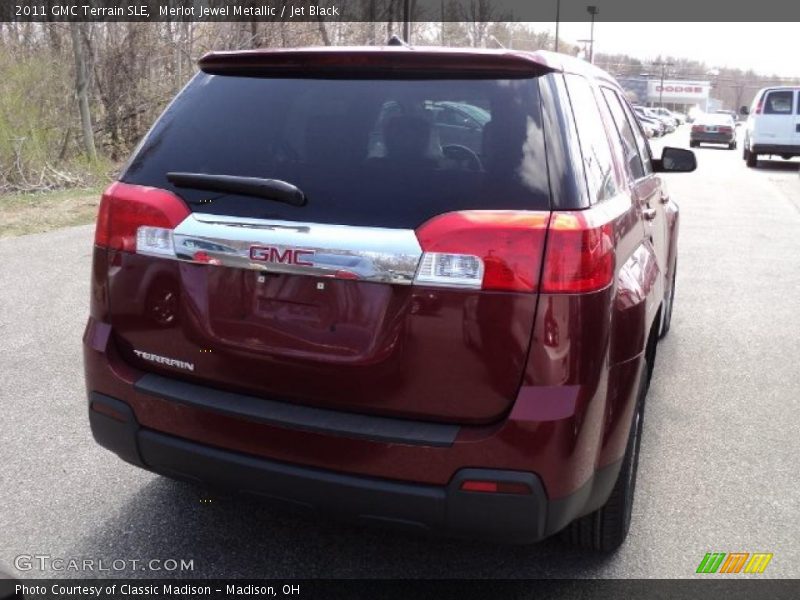 Merlot Jewel Metallic / Jet Black 2011 GMC Terrain SLE