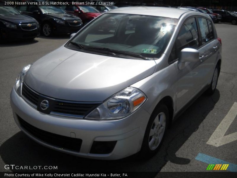 Brilliant Silver / Charcoal 2008 Nissan Versa 1.8 SL Hatchback