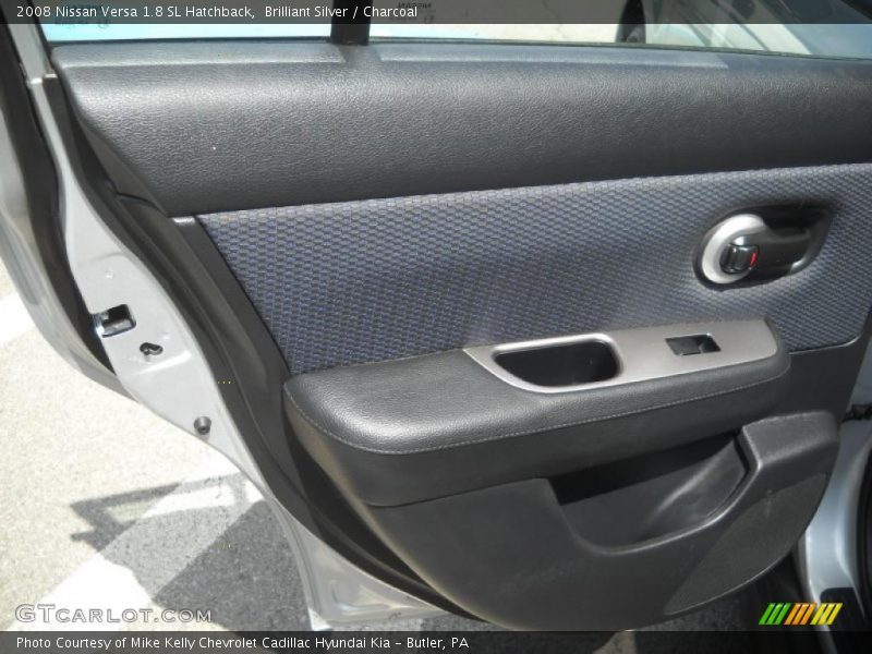 Brilliant Silver / Charcoal 2008 Nissan Versa 1.8 SL Hatchback
