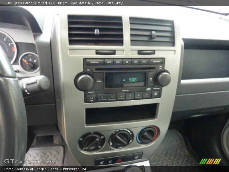 Bright Silver Metallic / Pastel Slate Gray 2007 Jeep Patriot Limited 4x4
