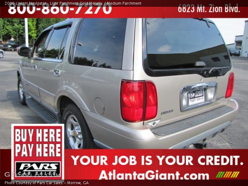 Light Parchment Gold Metallic / Medium Parchment 2000 Lincoln Navigator