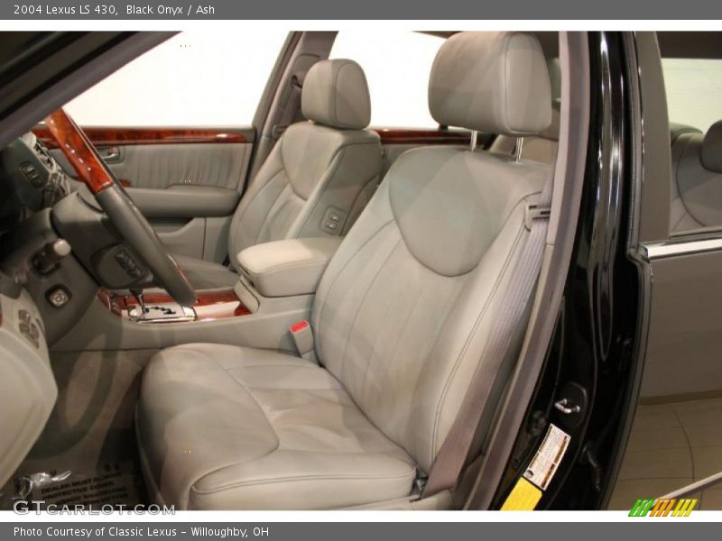 Black Onyx / Ash 2004 Lexus LS 430