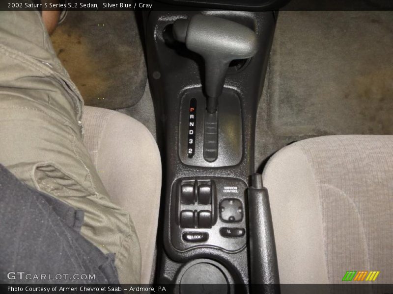  2002 S Series SL2 Sedan 4 Speed Automatic Shifter