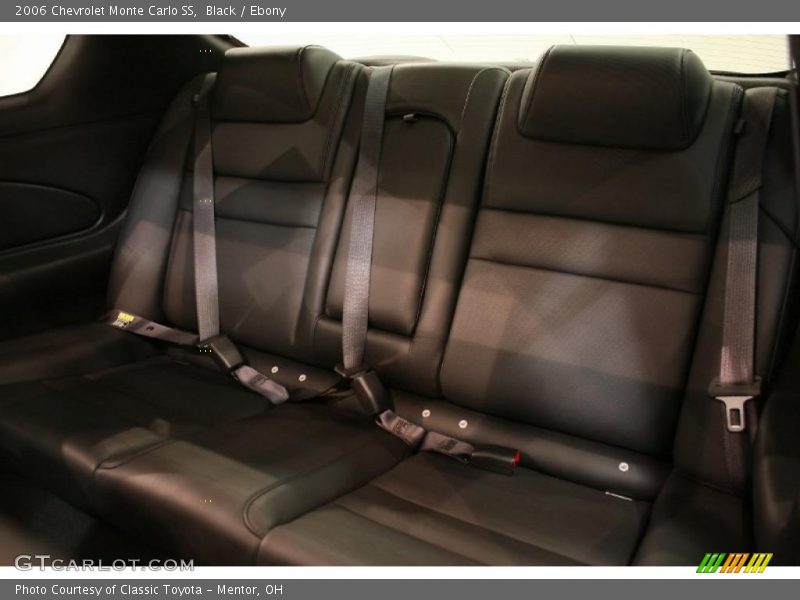 2006 Monte Carlo SS Ebony Interior