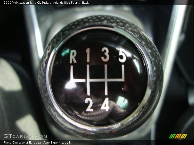  2000 Jetta GL Sedan 5 Speed Manual Shifter