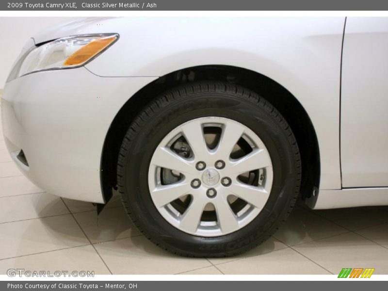 Classic Silver Metallic / Ash 2009 Toyota Camry XLE