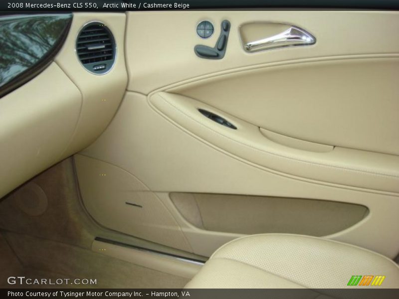 Arctic White / Cashmere Beige 2008 Mercedes-Benz CLS 550