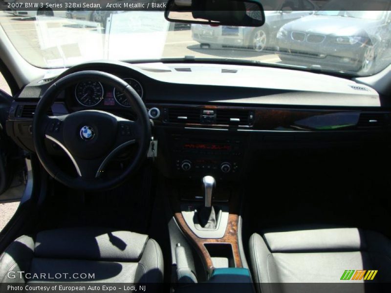 Arctic Metallic / Black 2007 BMW 3 Series 328xi Sedan