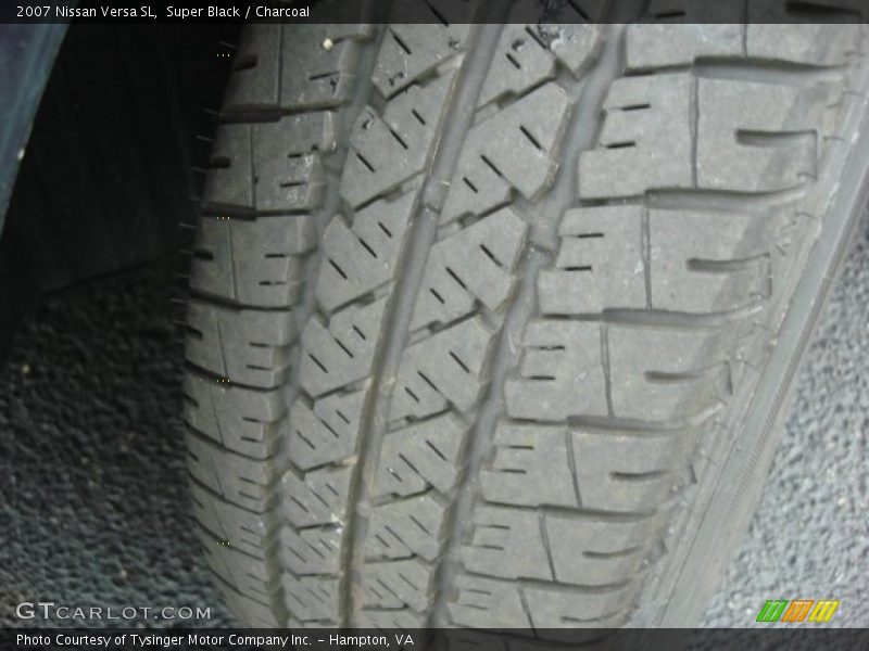 Super Black / Charcoal 2007 Nissan Versa SL