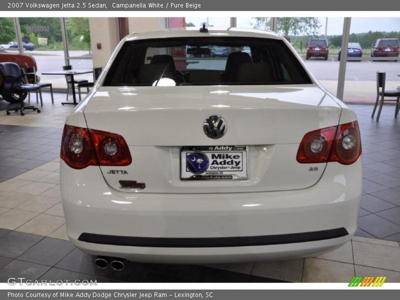 Campanella White / Pure Beige 2007 Volkswagen Jetta 2.5 Sedan