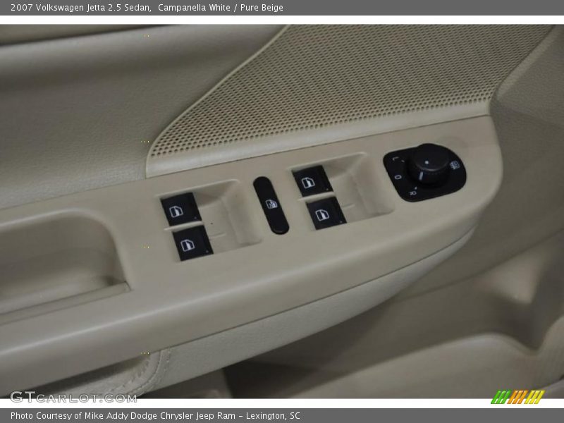 Campanella White / Pure Beige 2007 Volkswagen Jetta 2.5 Sedan