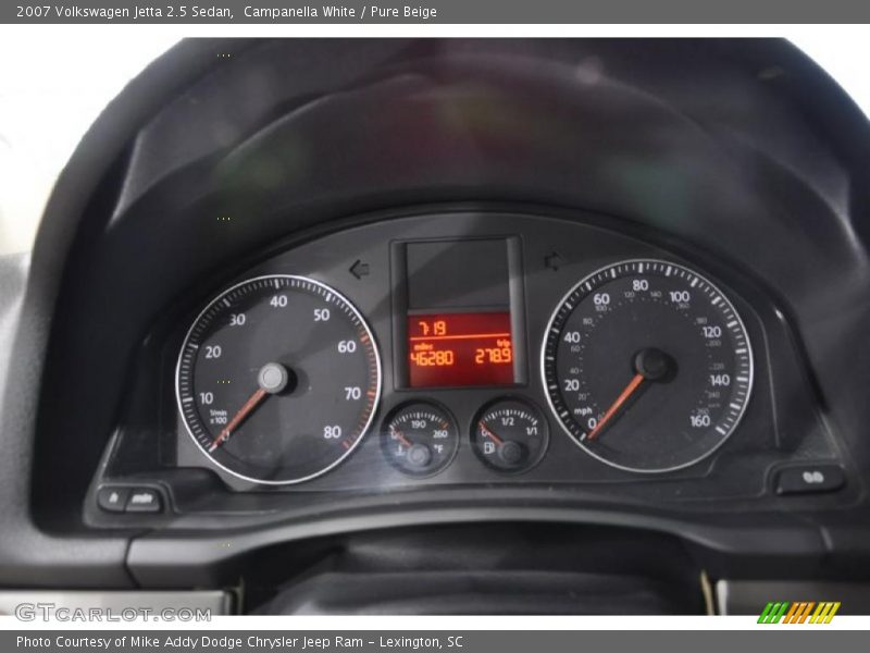 Campanella White / Pure Beige 2007 Volkswagen Jetta 2.5 Sedan