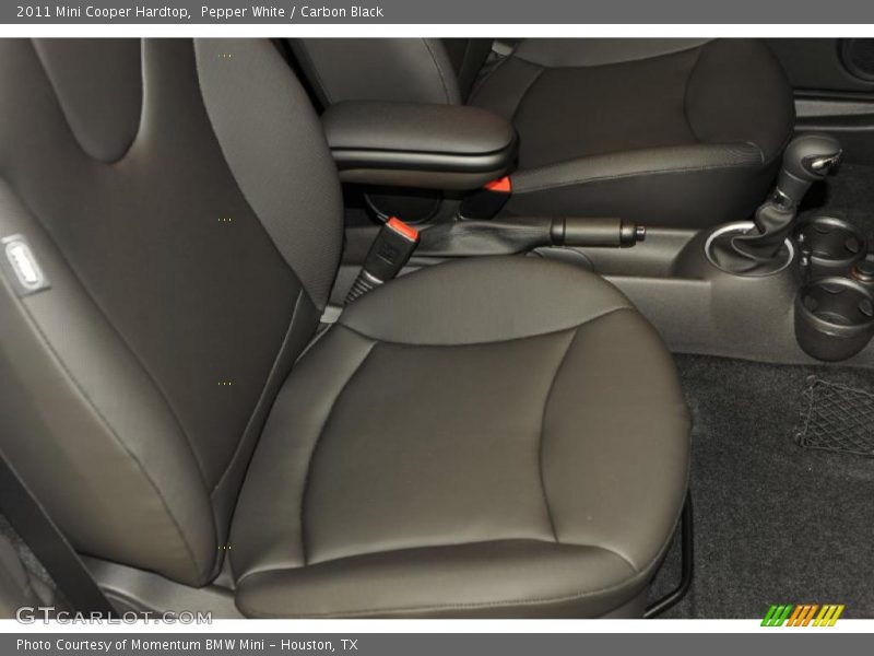 Pepper White / Carbon Black 2011 Mini Cooper Hardtop