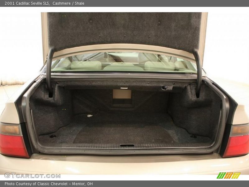  2001 Seville SLS Trunk