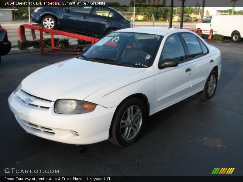 Summit White / Graphite 2004 Chevrolet Cavalier Sedan