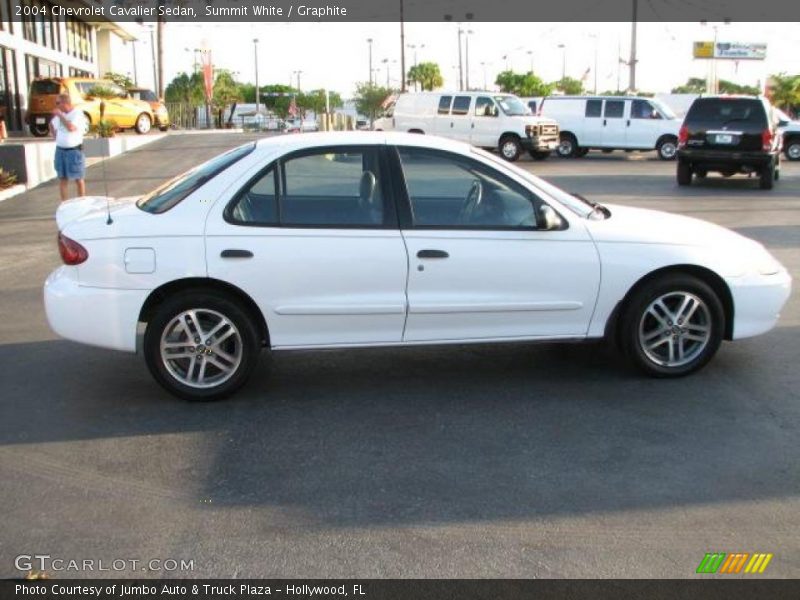 Summit White / Graphite 2004 Chevrolet Cavalier Sedan