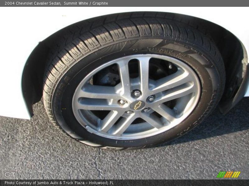 Summit White / Graphite 2004 Chevrolet Cavalier Sedan