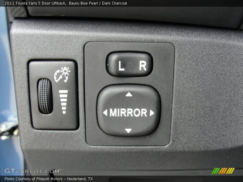 Controls of 2011 Yaris 5 Door Liftback