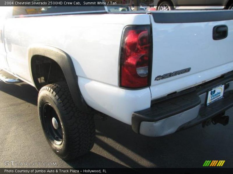 Summit White / Tan 2004 Chevrolet Silverado 2500HD Crew Cab