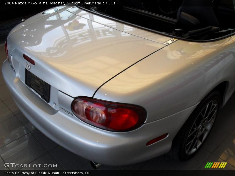 Sunlight Silver Metallic / Blue 2004 Mazda MX-5 Miata Roadster
