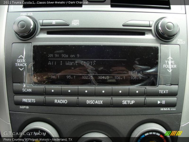 Controls of 2011 Corolla S