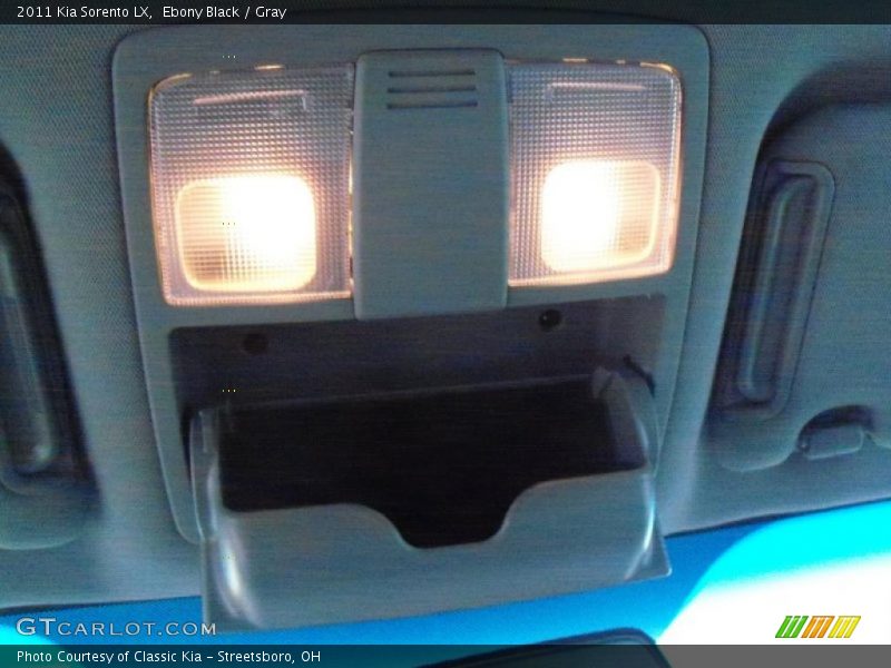 Ebony Black / Gray 2011 Kia Sorento LX