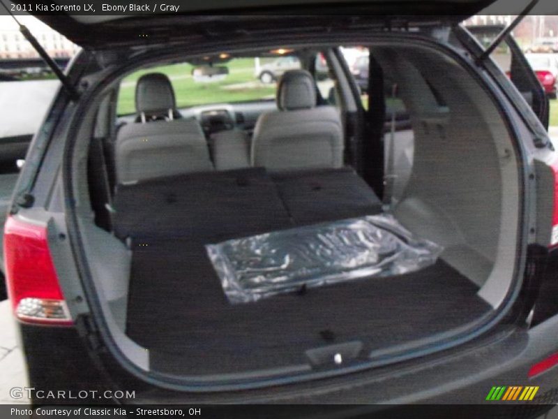Ebony Black / Gray 2011 Kia Sorento LX