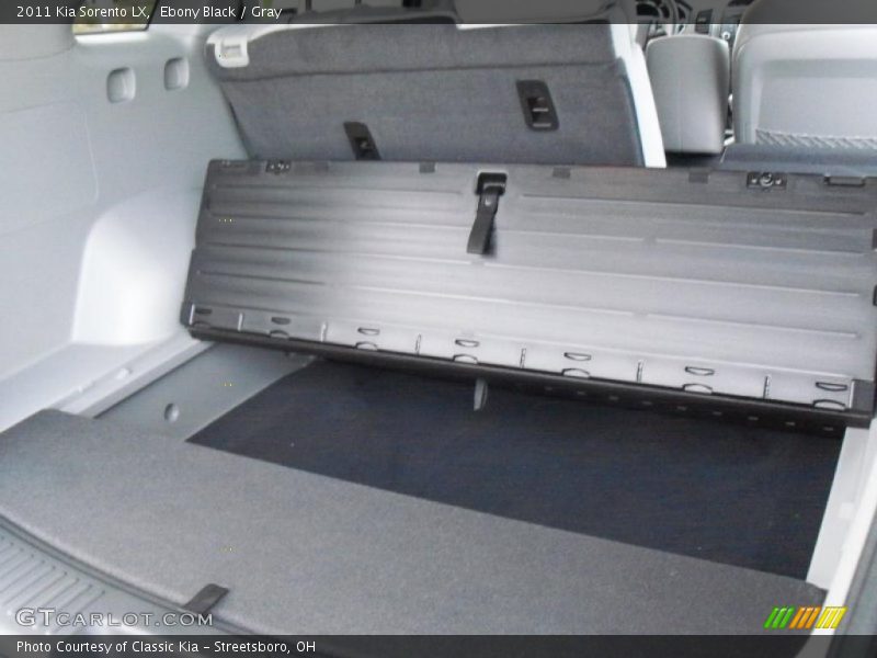 Ebony Black / Gray 2011 Kia Sorento LX