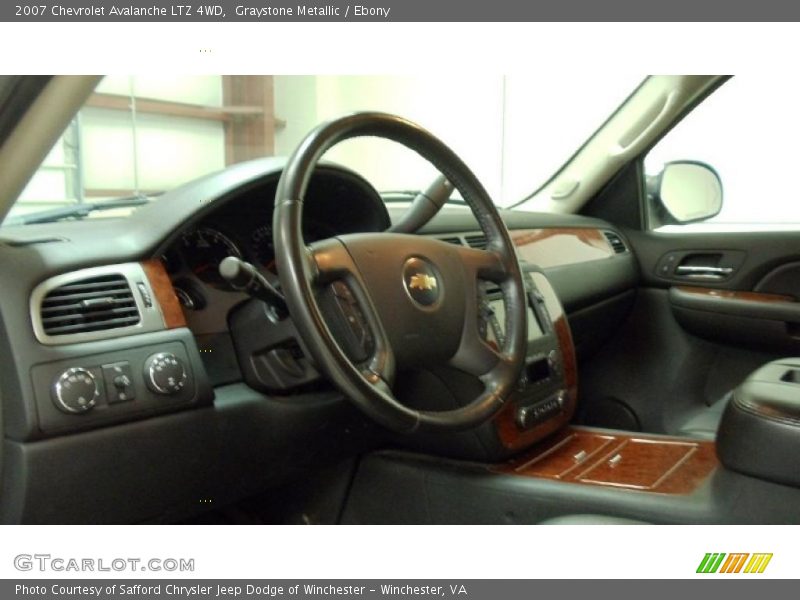 Graystone Metallic / Ebony 2007 Chevrolet Avalanche LTZ 4WD