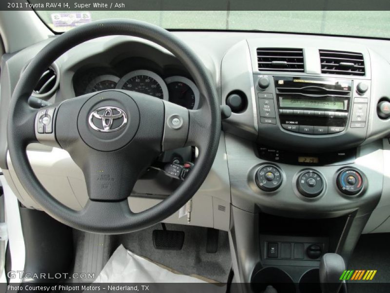 Super White / Ash 2011 Toyota RAV4 I4