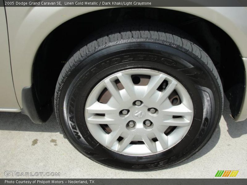 Linen Gold Metallic / Dark Khaki/Light Graystone 2005 Dodge Grand Caravan SE