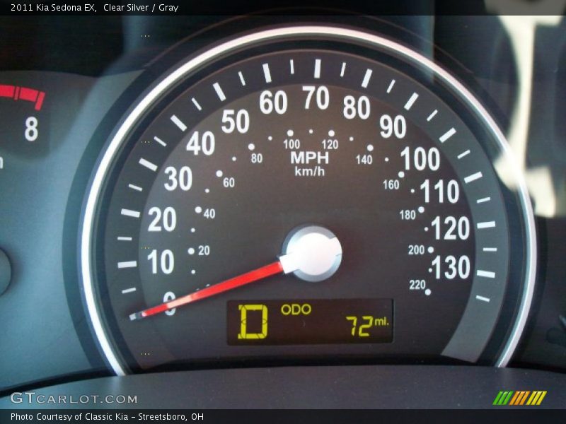 Clear Silver / Gray 2011 Kia Sedona EX