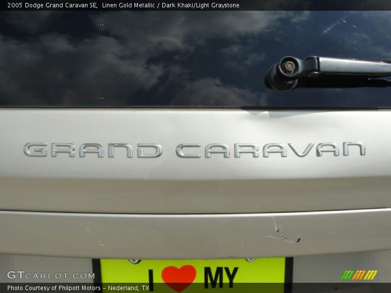 Linen Gold Metallic / Dark Khaki/Light Graystone 2005 Dodge Grand Caravan SE