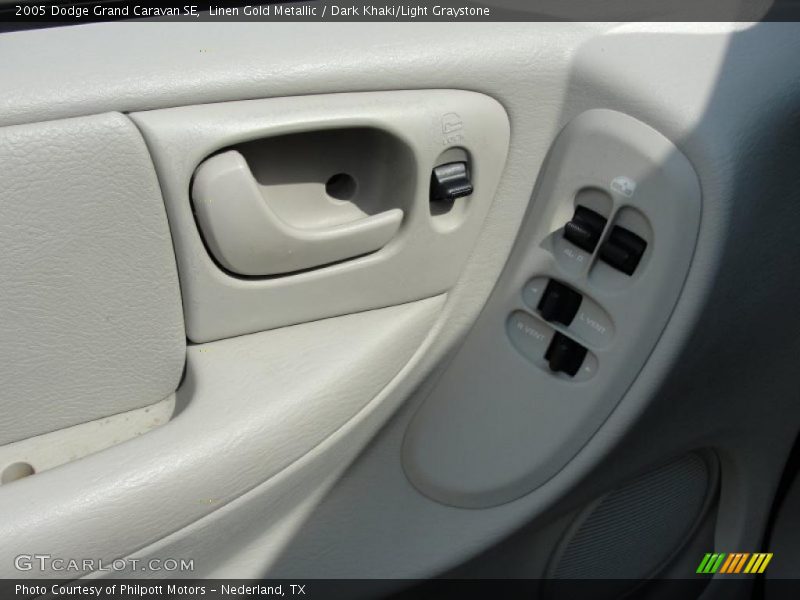 Linen Gold Metallic / Dark Khaki/Light Graystone 2005 Dodge Grand Caravan SE