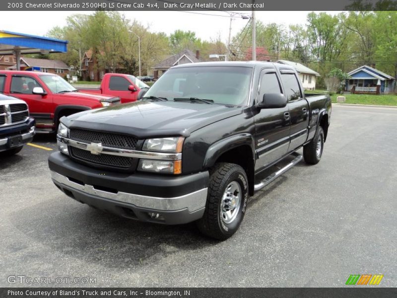 Front 3/4 View of 2003 Silverado 2500HD LS Crew Cab 4x4