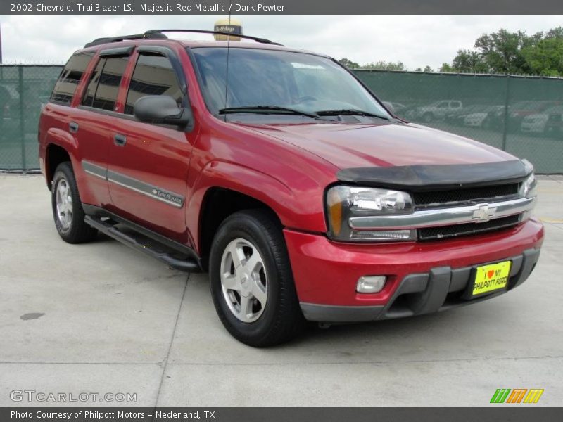 Majestic Red Metallic / Dark Pewter 2002 Chevrolet TrailBlazer LS